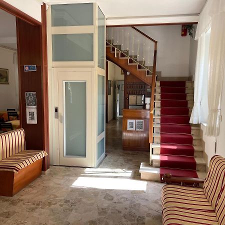 Hotel Margot Lido di Camaiore Eksteriør bilde