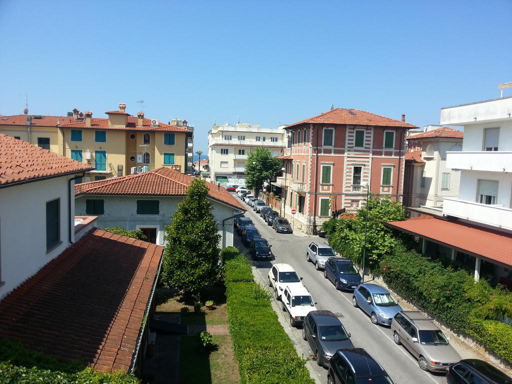 Hotel Margot Lido di Camaiore Eksteriør bilde