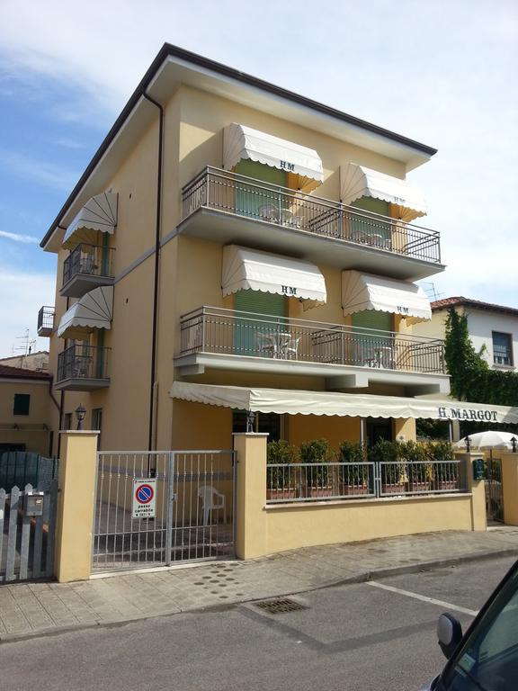 Hotel Margot Lido di Camaiore Eksteriør bilde